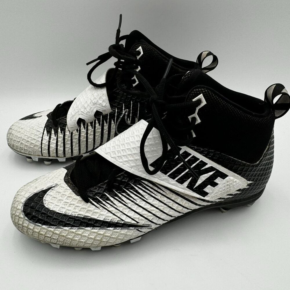 NIKE | Men's size 10 Cleats Black/White Lunarbeast Strike Pro TD Football Shoes